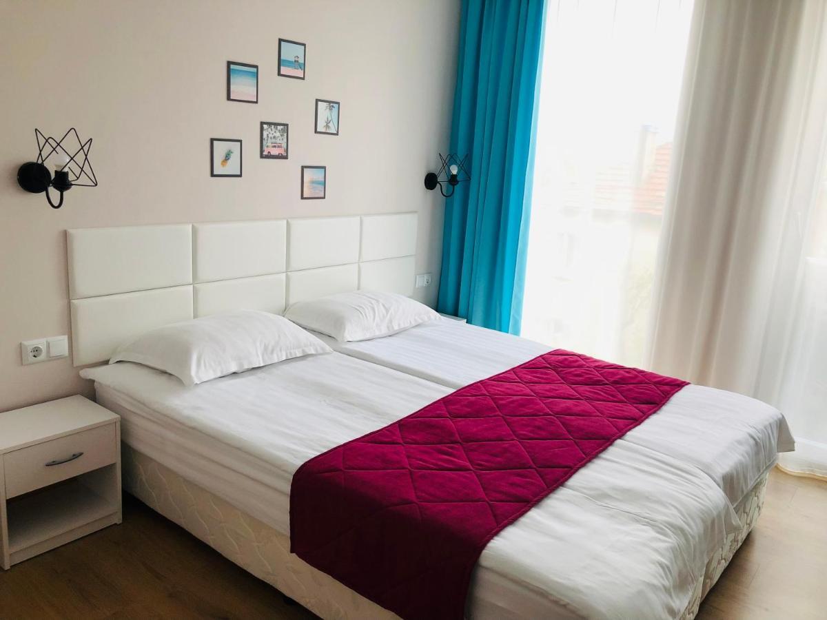 Colors Boutique Hotell Obzor Exteriör bild