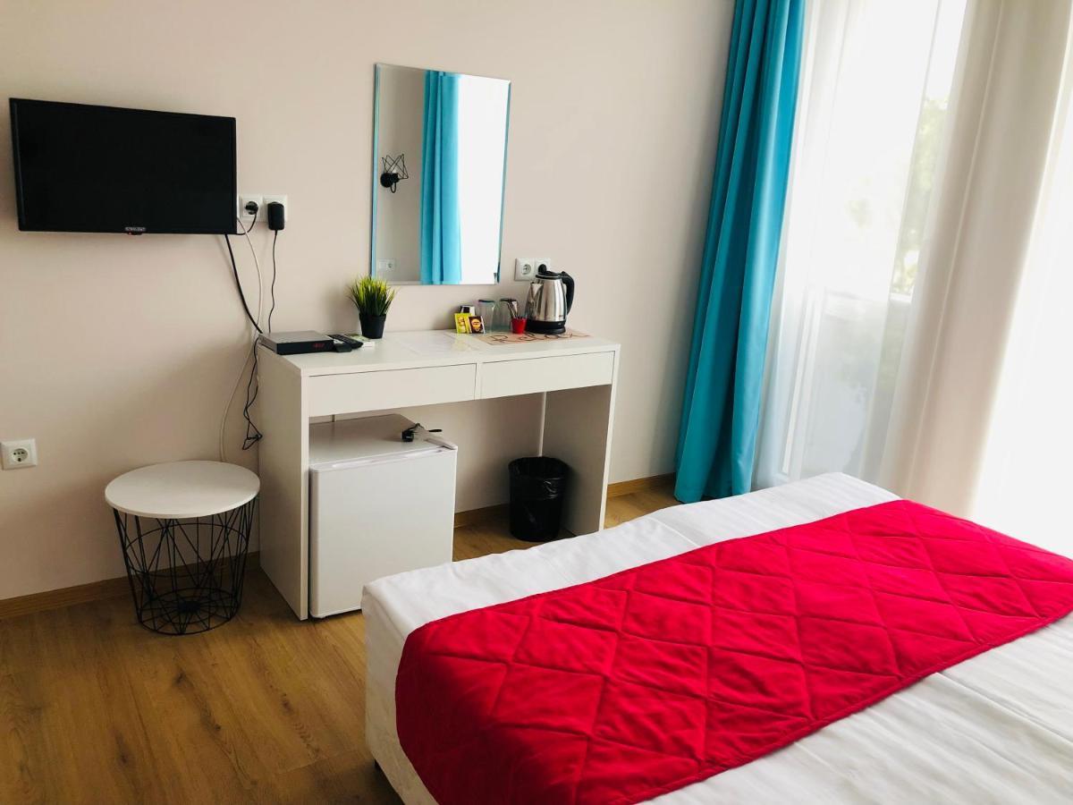 Colors Boutique Hotell Obzor Exteriör bild