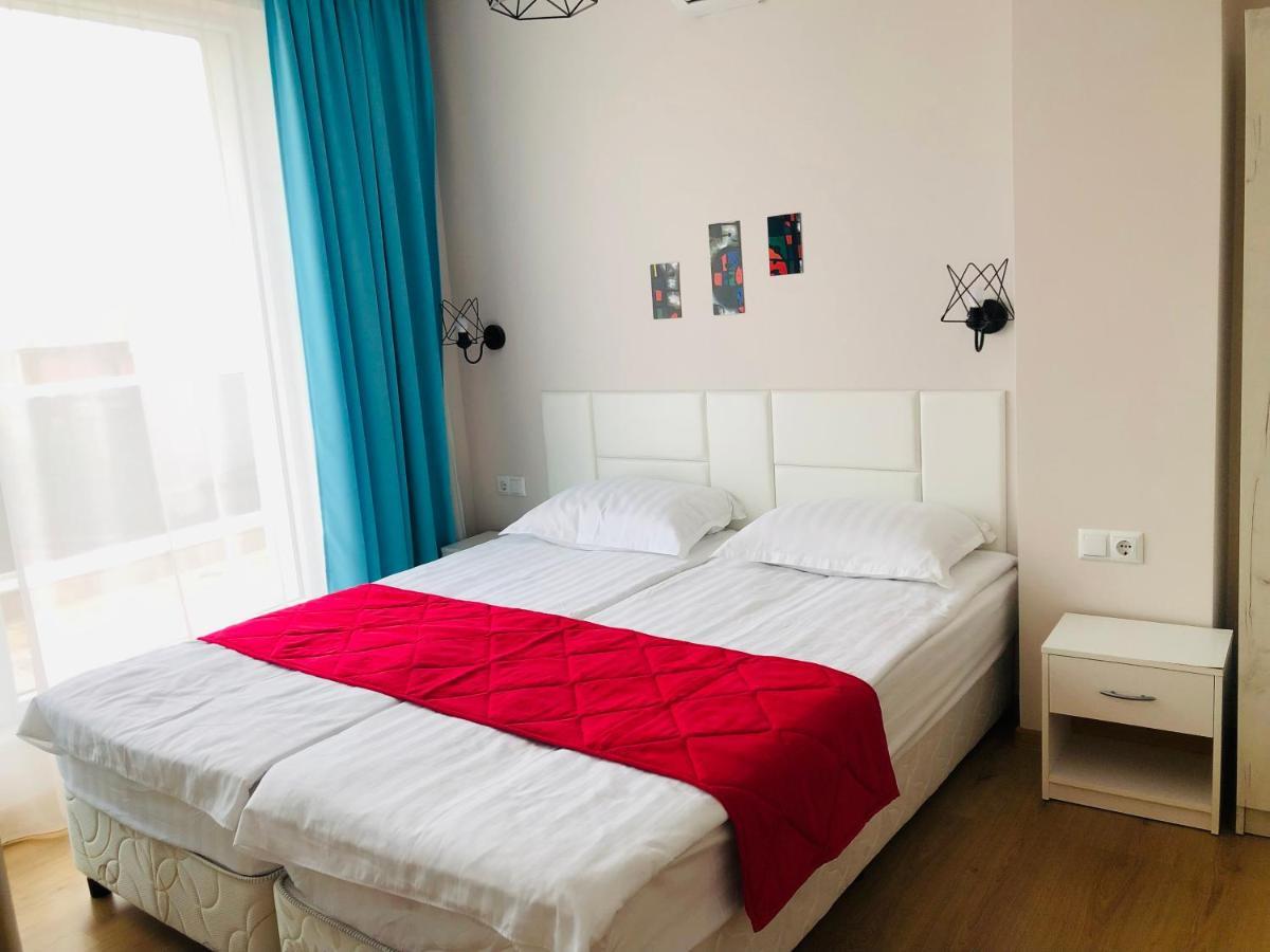 Colors Boutique Hotell Obzor Exteriör bild